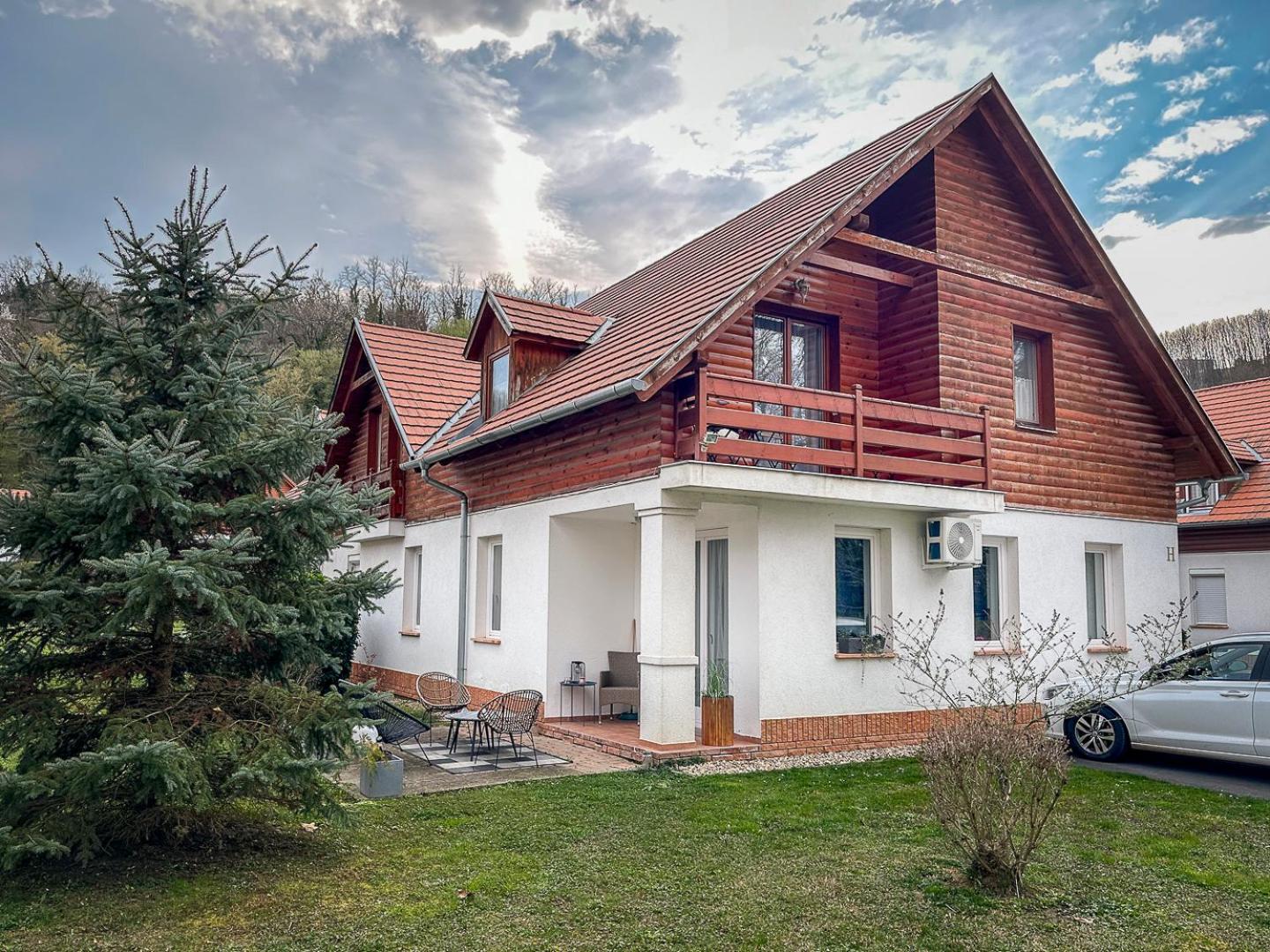 Birdie Apartman Залачань Экстерьер фото